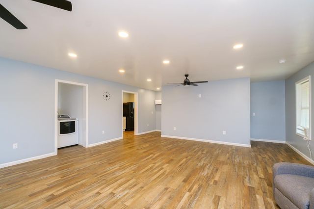 1489 Mount Herman Rd, Shelbyville, TN 37160