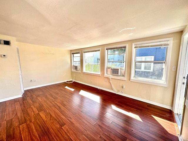 517 Kanuga Drive Unit 3, West Palm Beach, FL 33401