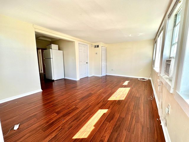 517 Kanuga Drive Unit 3, West Palm Beach, FL 33401