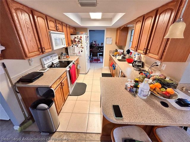 195 Lake Drive Boulevard, Sebring, FL 33875