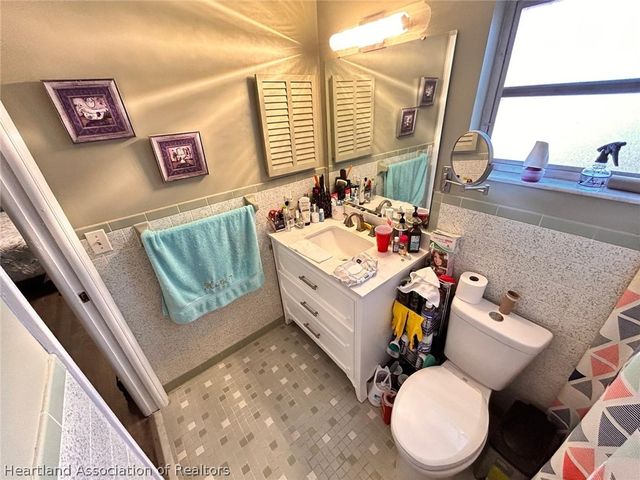 195 Lake Drive Boulevard, Sebring, FL 33875