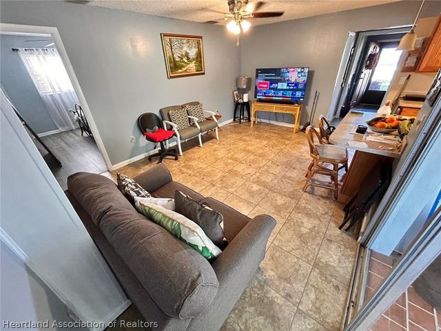 195 Lake Drive Boulevard, Sebring, FL 33875