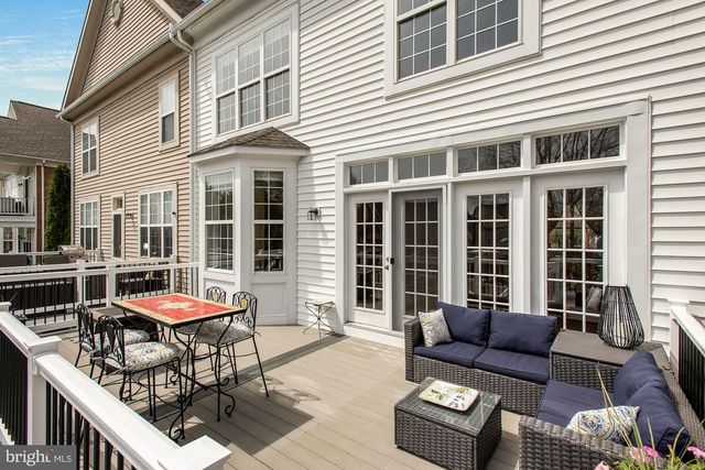18488 LANIER ISLAND SQ, Leesburg, VA 20176