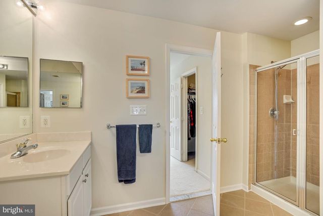 18488 LANIER ISLAND SQ, Leesburg, VA 20176