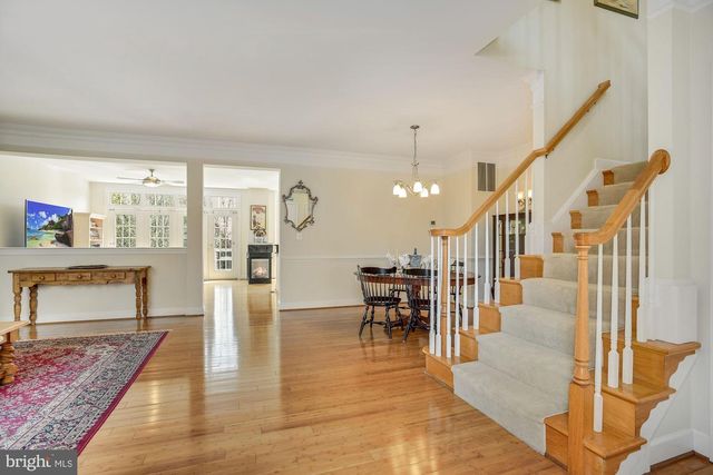 18488 LANIER ISLAND SQ, Leesburg, VA 20176