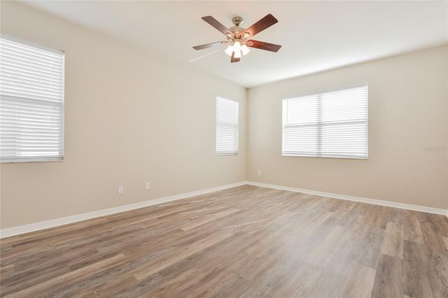 5061 GANDROSS LANE, Mount Dora, FL 32757