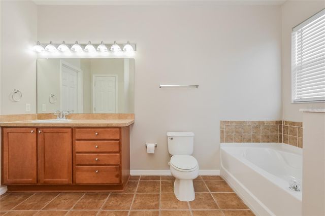 5061 GANDROSS LANE, Mount Dora, FL 32757