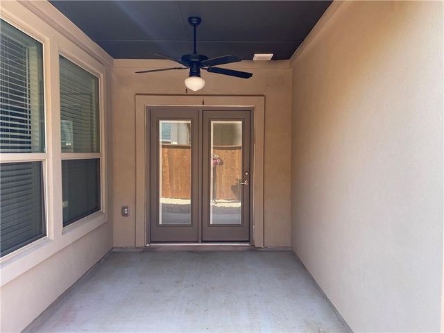 624 Parkline DR, Georgetown, TX 78626