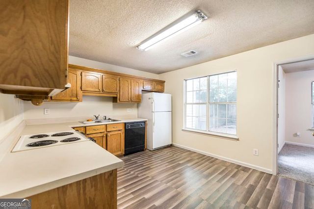 83 Hamilton Woods Drive, Warner Robins, GA 31088