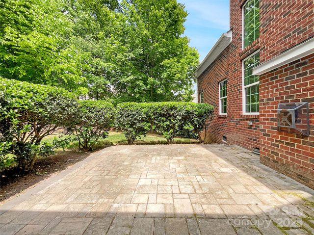 3904 Hounslow Lane, Harrisburg, NC 28075