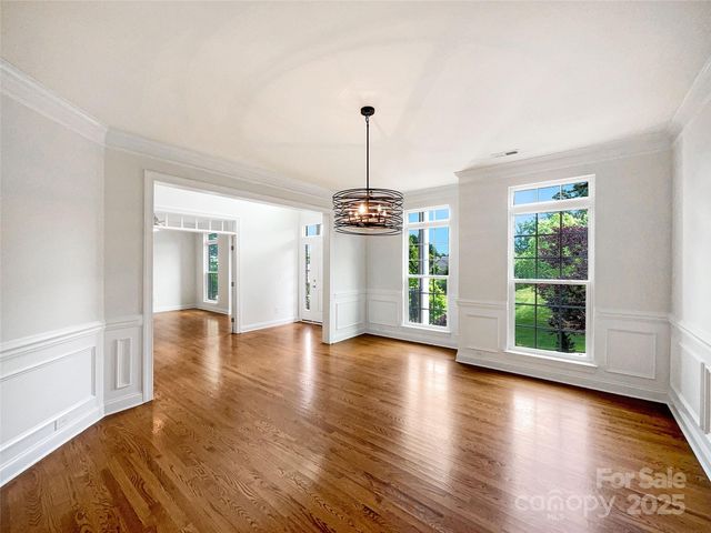 3904 Hounslow Lane, Harrisburg, NC 28075