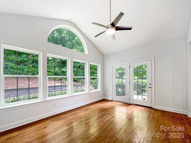 3904 Hounslow Lane, Harrisburg, NC 28075