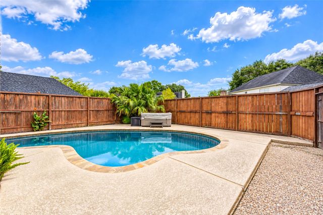 15739 Fleetwood Oaks Drive, Houston, TX 77079