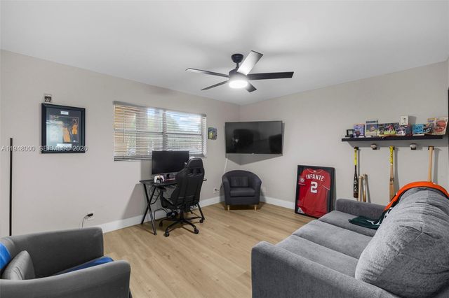 6100 S Falls Cir Dr 101, Lauderhill, FL 33319