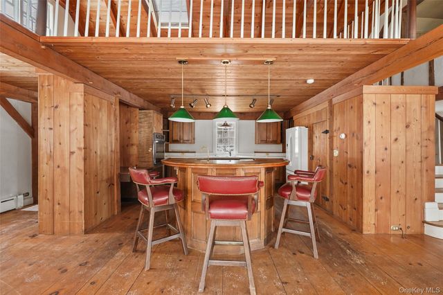 25 Greenwich Road, Bedford, NY 10506