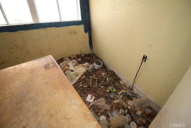 1233 Desert Drive, Needles, CA 92363