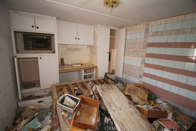 1233 Desert Drive, Needles, CA 92363