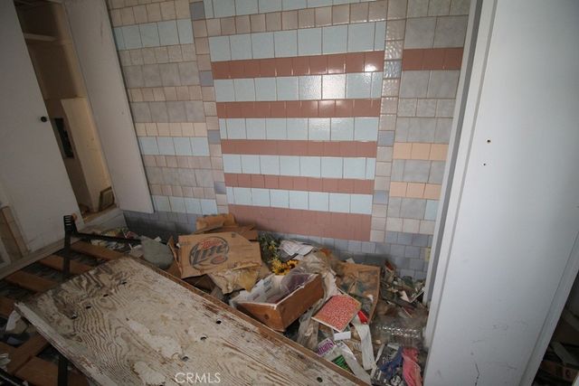 1233 Desert Drive, Needles, CA 92363