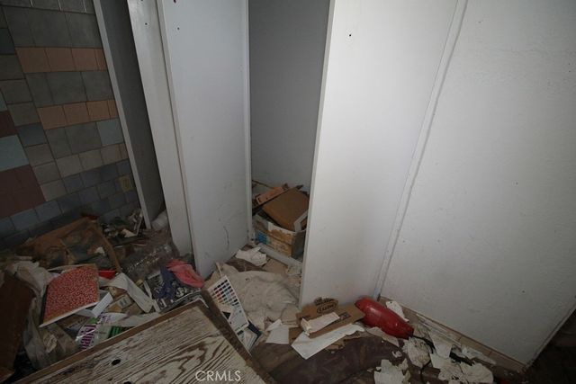 1233 Desert Drive, Needles, CA 92363