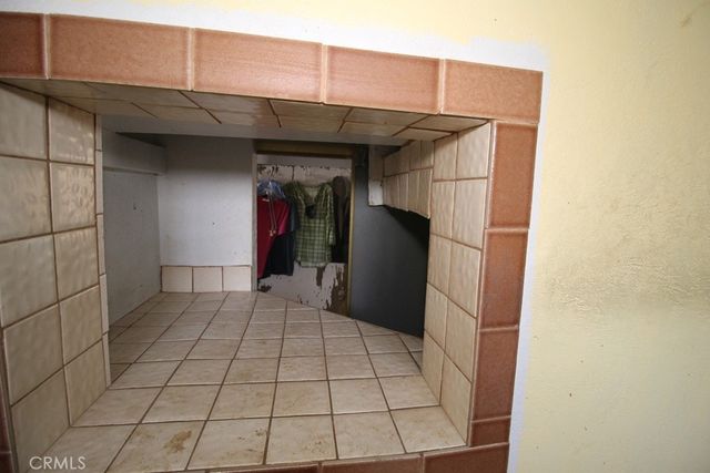 1233 Desert Drive, Needles, CA 92363