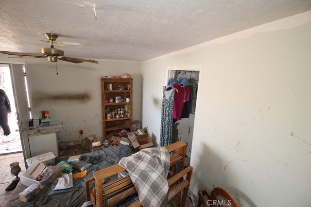 1233 Desert Drive, Needles, CA 92363