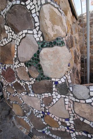 1233 Desert Drive, Needles, CA 92363