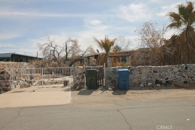 1233 Desert Drive, Needles, CA 92363
