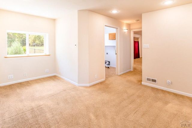 4140 Goodnight Ave, Pueblo, CO 81005