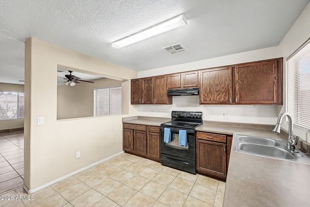 966 E GRAHAM Lane, Apache Junction, AZ 85119
