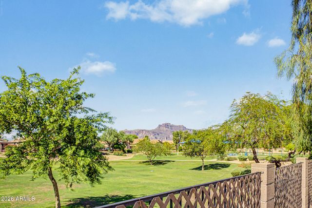 966 E GRAHAM Lane, Apache Junction, AZ 85119
