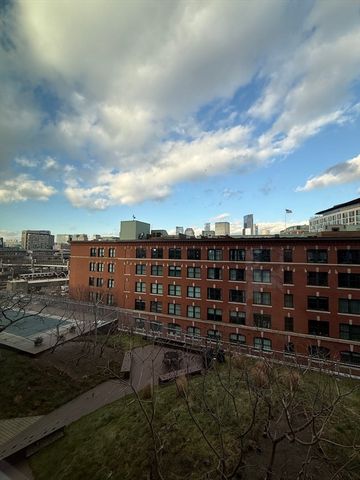 141 Dorchester Ave 307, Boston, MA 02127