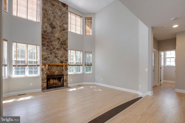 404 S PARROT DR, Fort Washington, MD 20744
