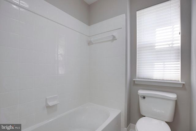 404 S PARROT DR, Fort Washington, MD 20744