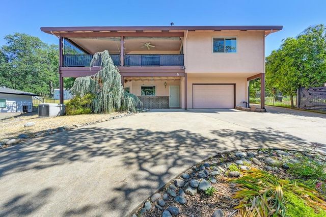 74 Greenbrier Dr, Oroville, CA 95966