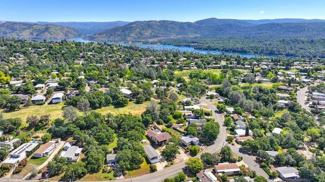 74 Greenbrier Dr, Oroville, CA 95966