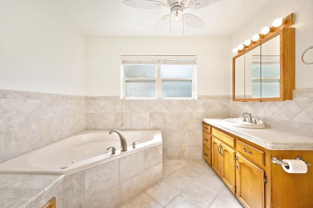 74 Greenbrier Dr, Oroville, CA 95966