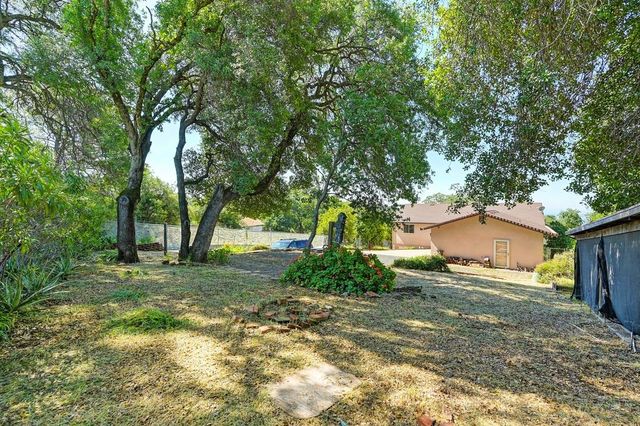 74 Greenbrier Dr, Oroville, CA 95966