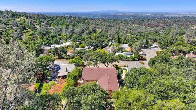 74 Greenbrier Dr, Oroville, CA 95966