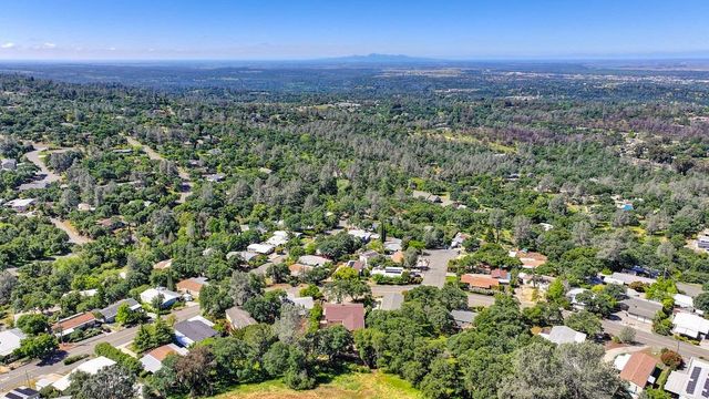 74 Greenbrier Dr, Oroville, CA 95966