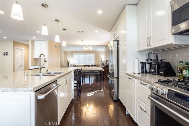 20759 Tribune Street, Chatsworth, CA 91311