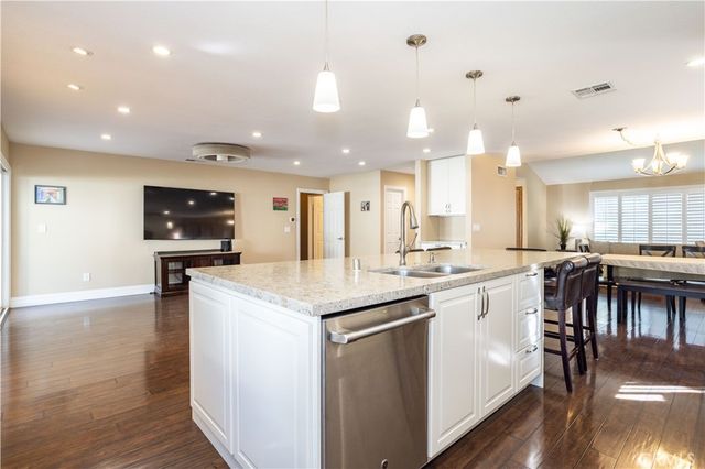 20759 Tribune Street, Chatsworth, CA 91311