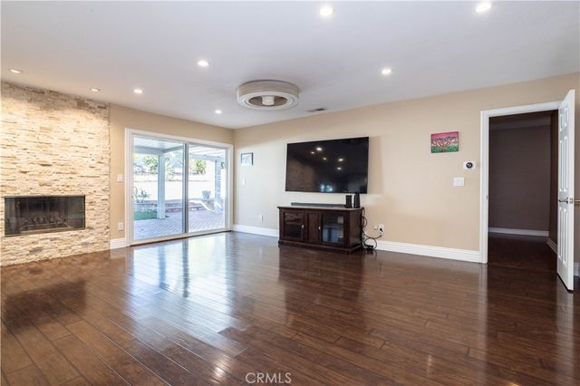 20759 Tribune Street, Chatsworth, CA 91311