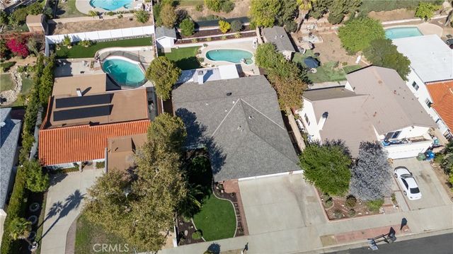 20759 Tribune Street, Chatsworth, CA 91311