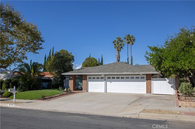 20759 Tribune Street, Chatsworth, CA 91311