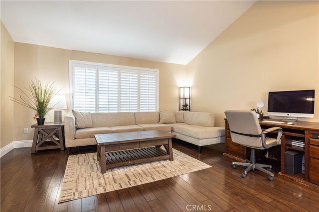 20759 Tribune Street, Chatsworth, CA 91311