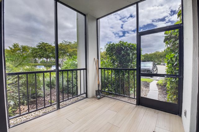 6815 Willow Wood Drive 4012, Boca Raton, FL 33434