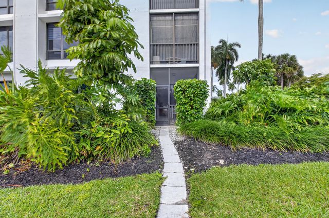 6815 Willow Wood Drive 4012, Boca Raton, FL 33434