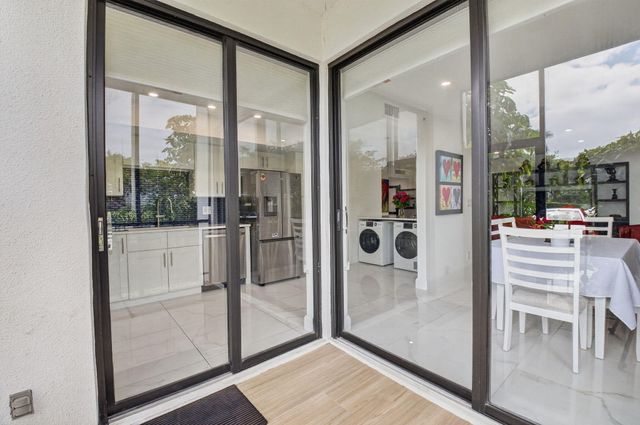 6815 Willow Wood Drive 4012, Boca Raton, FL 33434