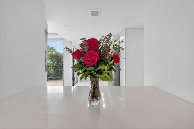 6815 Willow Wood Drive 4012, Boca Raton, FL 33434