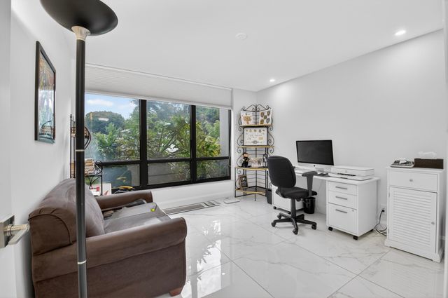 6815 Willow Wood Drive 4012, Boca Raton, FL 33434